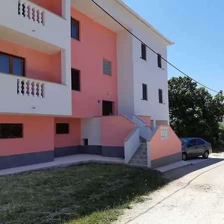 Orange Apartmán Biograd Na Moru